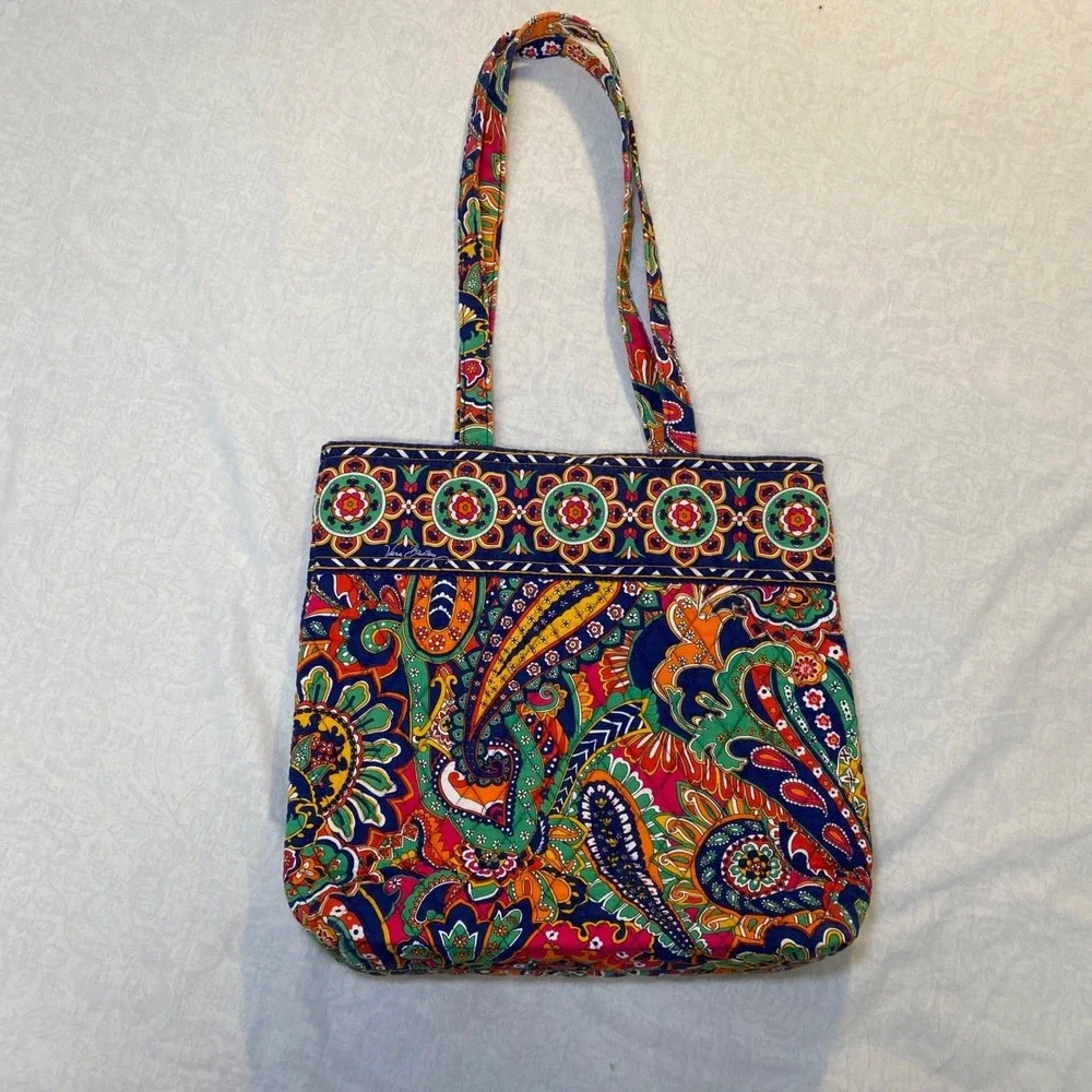 Vera Bradley Venetian Paisley Toggle Tote Bag Retired Quilted Purse